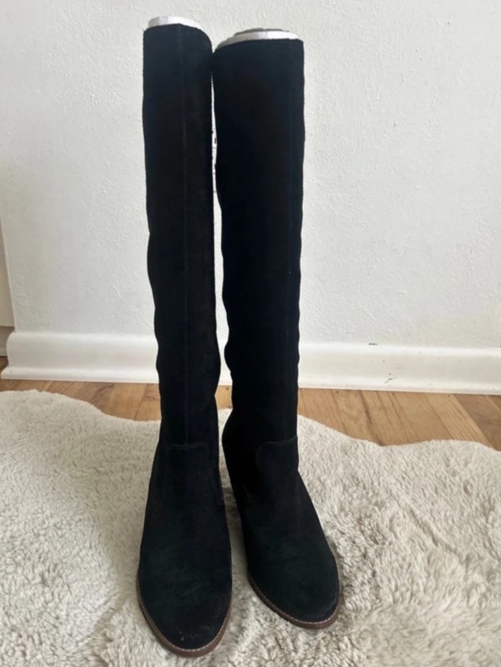 Jessica Simpson Caydee Knee High Leather boot USA made interior Size 9/40